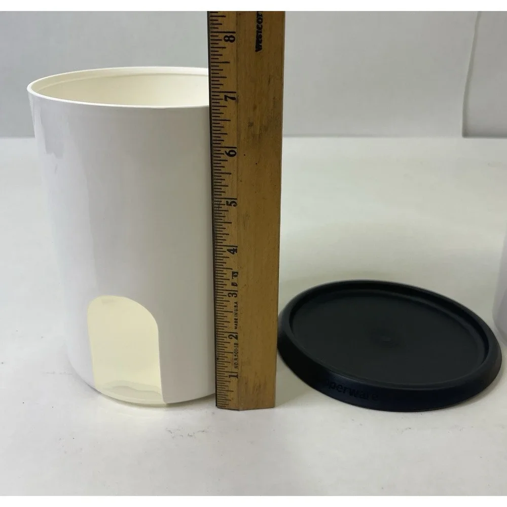 Tupperware one touch